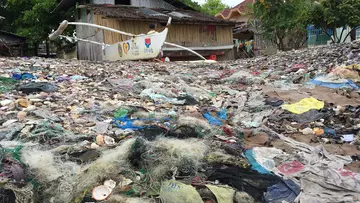 A beach in the Philippines covered in plastics 
