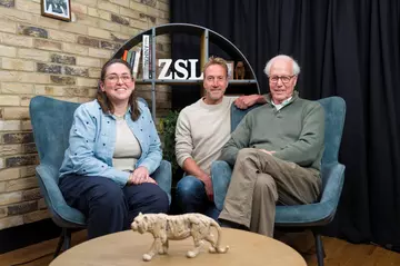 Amanda Guthrie Ben Fogle and Bruce  Fogle in the studio