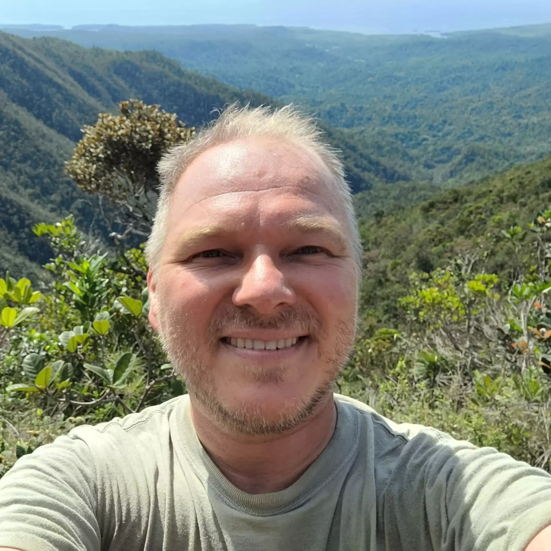 Samuel Turvey in Cuba
